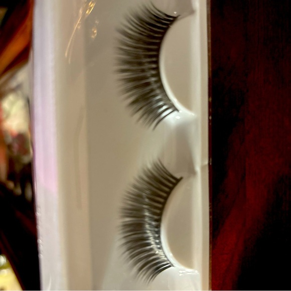 Faux Mink Lashes 100% Hand Made - Picture 3 of 7